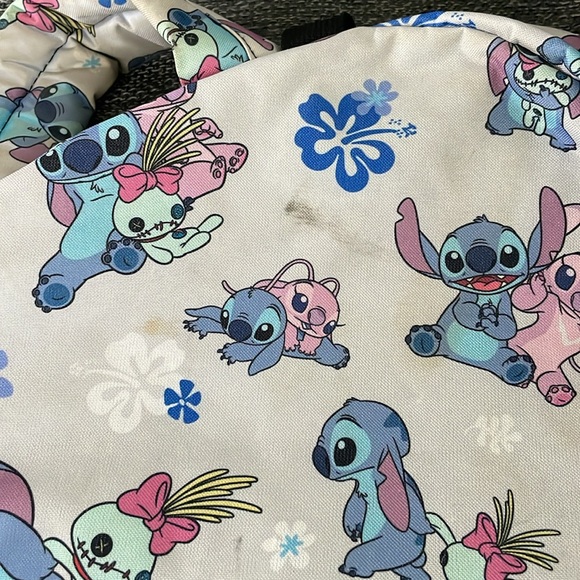 Disney stitch back pack - Picture 3 of 4